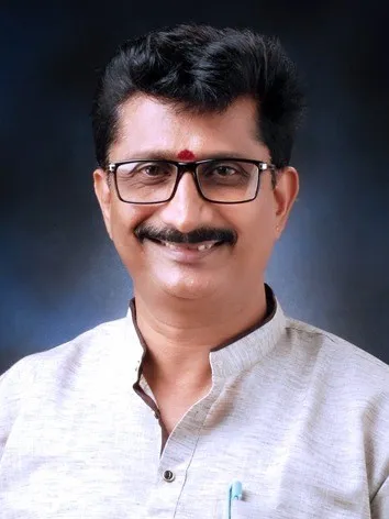 Devanand Bhat, founder of Shobha Digital Studio